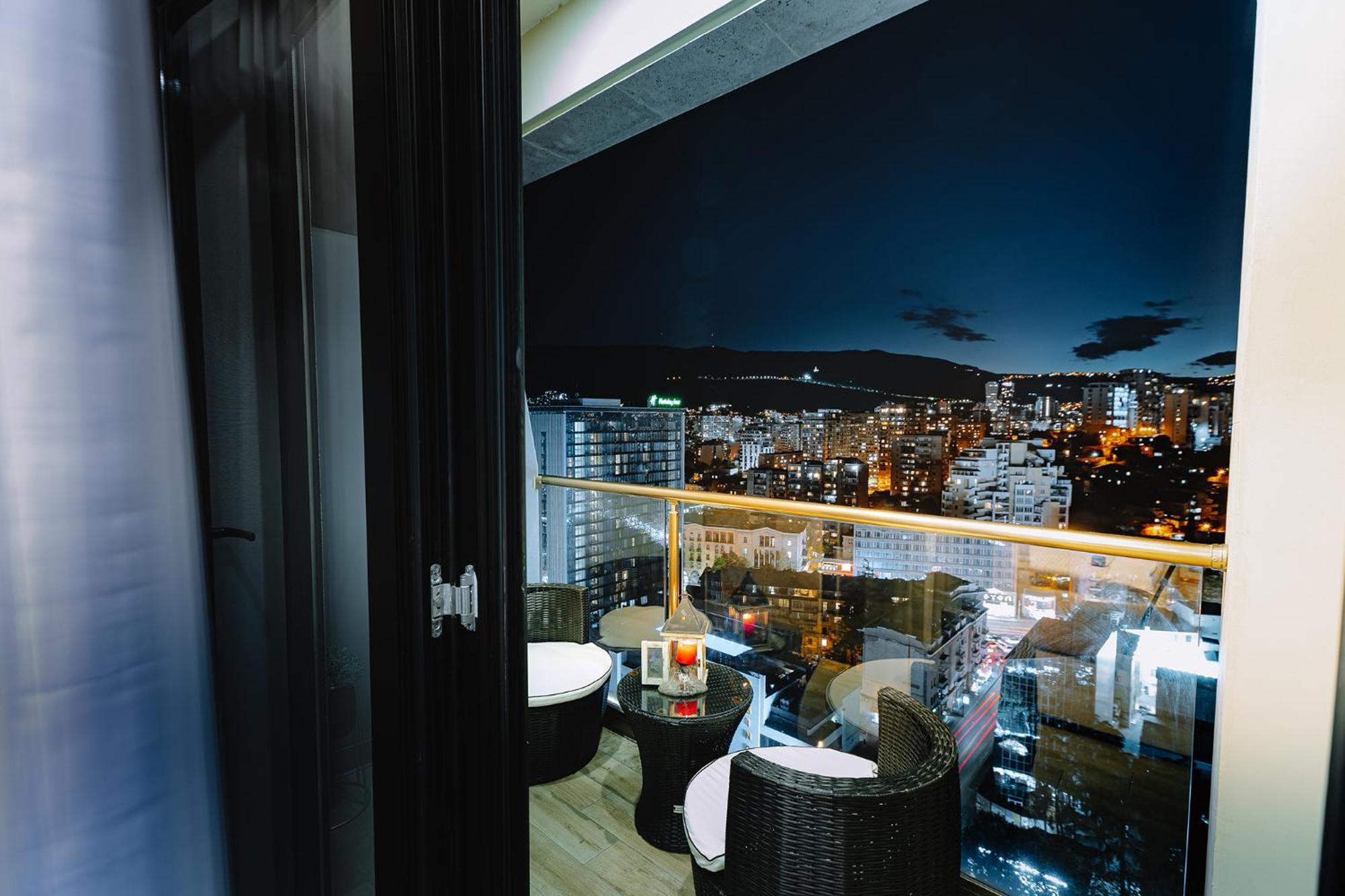 Hotel Sky Station Tbilisi Zewnętrze zdjęcie